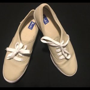 KEDS Champions Lace-up Sneakers Stone Size 6